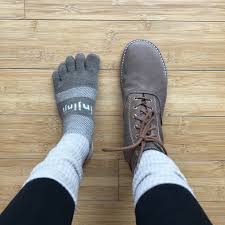 A Barefoot Guide To Socks That Don T Squish Your Toes Anya S Reviews