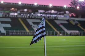 Figueirense futebol clube, also known as figueirense (portuguese pronunciation: Empresa Que Administrava Futebol Do Figueirense Comunica A Cbf Abandono Do Clube A Serie B Lance