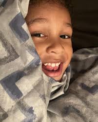 Como é bom te olhar nos olhos Planejar o futuro, planejar os nossos