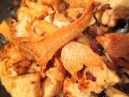 Blancs De Poulet A La Creme Et Aux Girolles Recettes De Cuisine Blanc De Poulet Et Recette Girolles