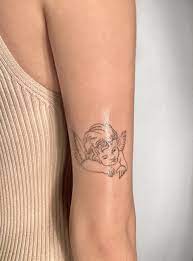 As long as you strictly adhere to all tattoo aftercare instructions and your tattoo is healing well, you want to use aquaphor for only the first three days, about three times daily. Tattoo Healing Process Before And Afters Popsugar Beauty