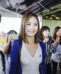 Short Blunt Haircut Light Brown Hair Korean Asian Hairstyle Korean Medium Hair Light Brown Hair Short Hair Styles