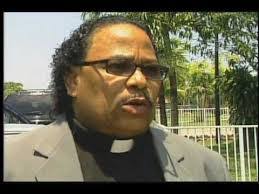 Victor Hickson's Instagram, Twitter & Facebook