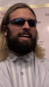 2025 Kentucky Derby red carpet: Chase Winovich introduces his date