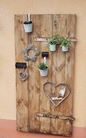 Pin Von Gudrun Steinmann Sommer Auf Dekoideen Feuerstelle Garten Rustikale Wandregale Garten Deko