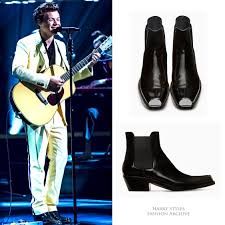 Shoes, harry styles, one direction, chelsea boots, tan. Harry Styles Fashion Archive On Twitter 08 31 17 Harry Wore Calvinklein Chelsea Boots 1 095 On Jonathan Ross Https T Co Toxfqirmsj