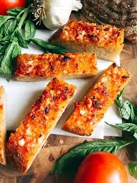 Pan Con Tomate Garlic Bread Three Olives Branch Recipe Garlic Bread Tapas Bread
