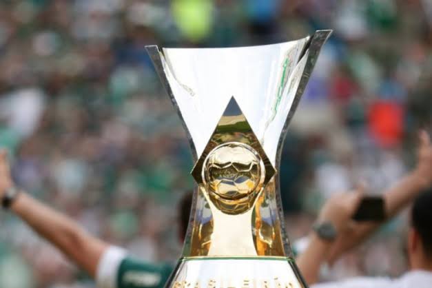 Arquirrivais de Flamengo e Palmeiras serão determinantes na disputa pelo título brasileiro