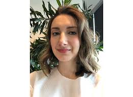 Is the Dyson Airwrap Really Worth Your $$$?