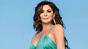 بالصور - أول ظهور لـ إليسا في ستوديو الفن