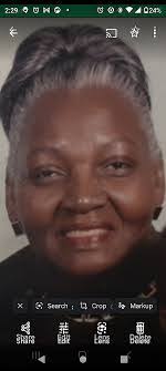 Ariel Ingram's Instagram, Twitter & Facebook