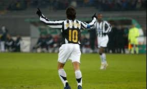 Al momento, juventus è 3°, mentre fiorentina è 17° in classifica. Juve1897 On Twitter Alessandro Del Piero On This Day In 2006 When He Reached And Surpassed The Great Giampiero Boniperti As Juventus Top Goalscorer Of All Time With His Hat Trick Vs Fiorentina
