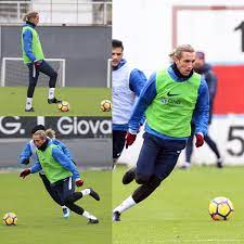 Yusuf yazıcı, 29 ocak 1997 çaykara, trabzon doğumlu trabzonspor forması giyen futbolcudur. Yusuf Yazici On Twitter Devam Trabzonspor