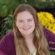 Jennifer Vangorder's Instagram, Twitter & Facebook