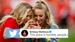 But who is his stunning girlfriend brittany matthews, who was cheering him on at the raymond james stadium? Pat Mahomes Girlfriend Live Tweets Her Horrible Experience At Gillette Stadium With Patriots Fans Article Bardown