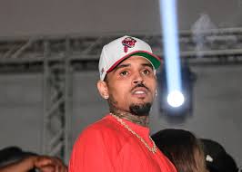 Yikes! Chris Brown shuts down his social media account after a message  about "colorist rage baiting." SEE MORE: https://theshaderoom.com/chris- brown-deactivates-social-media-account-instagram-message-colorist-rage-baiting-kayla-nicole/?utm_source  ...