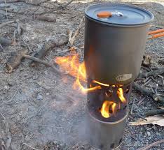 I was looking for a good wood stove that was diy and still light enough to replace my alky that i cannot use with the scouts. Toaks Titanium Wood Stove Review Sectionhiker Com