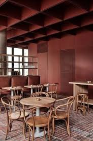 Epingle Par Sassi Space Sur Air B N B En 2020 Design Interieur Restaurant Interieurs Cafe Wood Cafe
