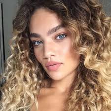 It has many advantages, and the variety of styling options is among them. Best Ombre Hairstyles Blonde Red Black And Brown Hair Love Ambie