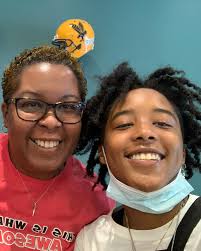 Happy Birthday to my Freaking TWIN MANE 🎉🎉🎉🎉🎉 I been at work all day  so I'm just now able to post 😫 but I love you to the moon & byke ❤️‍🔥