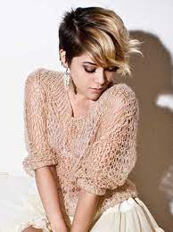 20 Hottest Short Wavy Hairstyles Popular Haircuts Short Hair Styles Short Ombre Hair Hair Styles