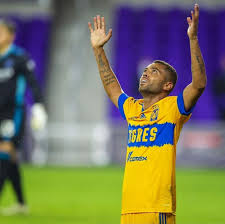 A liga de campeões da concacaf scotiabank (sccl) é a principal competição da região para clubes. Rafael Carioca Marca Tigres Goleia E Avanca A Semifinal Da Liga Dos Campeoes Da Concacaf Lance