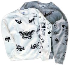Harry Styles Tattoo Updated Boy Band White Sweatshirt In 2020 Harry Styles Tattoos Harry Styles Tattoo Sweatshirt Harry Styles