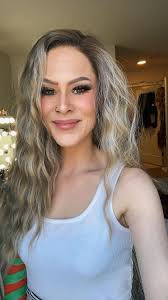 Aniston Rooted Blonde has been my go to!! Over 200 sold in the last 2 weeks  🤸 Who are you wearing today?! Add Aniston to your collection here:  https://www.chelseysmithcosmetics.com/products/aniston-ntsa4-10-23b-613c?_pos=6&_sid=0573a7df6&_ss=r