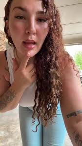 STELLA ALYSSIA (@missred577)