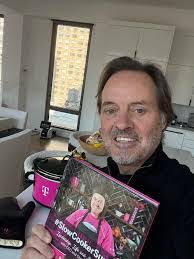 Gary Cron's Instagram, Twitter & Facebook