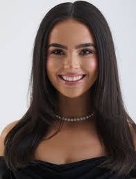 Chiara Fox's Instagram, Twitter & Facebook