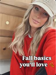 Weekend Recap: moments together, cozy fall outfits, & everything I love  about this time of year 🤍 Comment WEEKEND & I'll send you outfit links + a  few cozy favorites from the