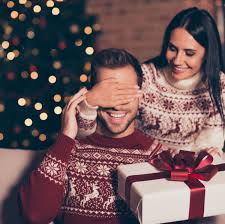S'il est inséparable de sa bande d'amis, il va adorer passer les données sont conservées pendant 3 ans, à compter de la fin de la relation commerciale pour les. Debut De La Relation 5 Idees De Cadeaux A Offrir A Noel A Votre Nouvel Amoureux Femme Actuelle Le Mag