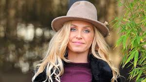 She was also a regular guest host on the channel 5 magazine series ok! Josie Gibson Announces Split From Boyfriend Just Months After Giving Birth Celebrity Heat