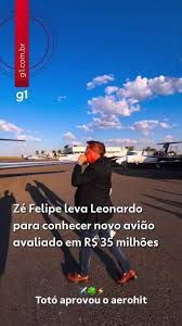 Zé Felipe leva Leonardo para conhecer novo avião avaliado em R$ 35 milhões