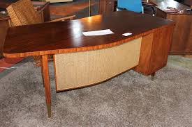 Beautiful Alma Desk Available At Mid Mod Mall Llc Mid Mod Furniture Modern Vintage