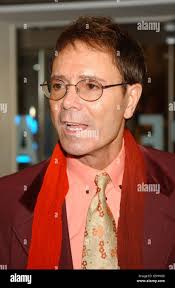 Pop singer cliff richard immagini e fotografie stock ad alta risoluzione