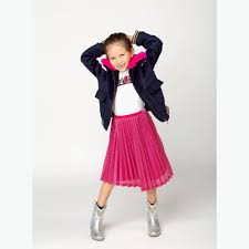 Modèle avec fermeture à glissière dissimulée sur un côté. Billieblush Jupe Brillante Plissee Fille Rose Kids Around