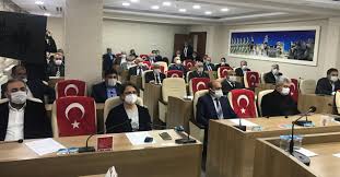 Yaş haddi nedeniyle emekli olmuştur. Usta Oyuncu Erol Keskin Hayatini Kaybetti