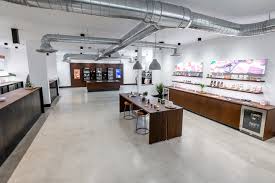 This recreational marijuana dispensary has such a large selection of products, both beginner and potent strains, you'd be hard pressed not to find something that suits your needs. Best Colorado Blvd Denver Marijuana Dispensary 80246 Native Roots
