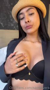 Watch online Samie Vera aka samievera OnlyFans - Seriously craving a nice  hard cock this morning on X-video