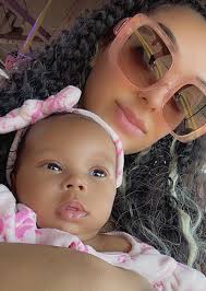 Konnected Magazine is looking for NEW models to add