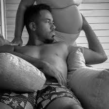 Romeo santos conmueve a todos con fotografía de su segundo hijo | fotos. A Romeo Santos Le Nace Tercer Hijo En Vispera De Ano Nuevo El Dia