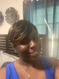 Happy Saturday all you amazing women out there.😎👋 On my way to our first  meet and greet here in the beautiful city of Greenville SC. Excited to meet  you lafies.👭💛💕