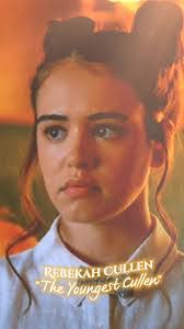 Rebekah Cullen's Instagram, Twitter & Facebook