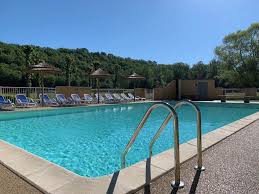 Camping Sarlat Camping 3 Etoiles Dordogne Perigord Noir Le Douzou