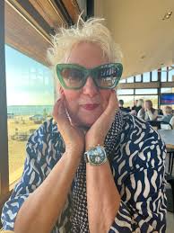 Mind Blown country break