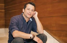 António pedro cerdeira was born on june 1, 1970 in monte do estoril, cascais, portugal as antónio pedro dos santos cerdeira. Caras Antonio Pedro Cerdeira Nega Ter Relacao Conturbada Com A Namorada
