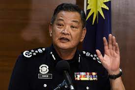 Bu ise malayca isim , isim bador bir olduğunu soyadı değil, bir aile ismi ve kişi tarafından sevk edilmelidir verilen ad yang berbahagia tan sri dato 'seri panglima. Igp Police Ready To Face Civil Suit By Adib S Family Asia Newsday