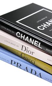 The Little Guides to Style 4 Books Collection Set (Gucci, Prada, Dior, –  Lowplex Books